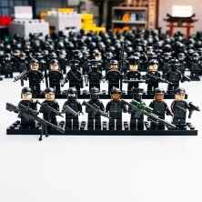 Набор миниатюрных фигур SWAT TEAM 16 шт.